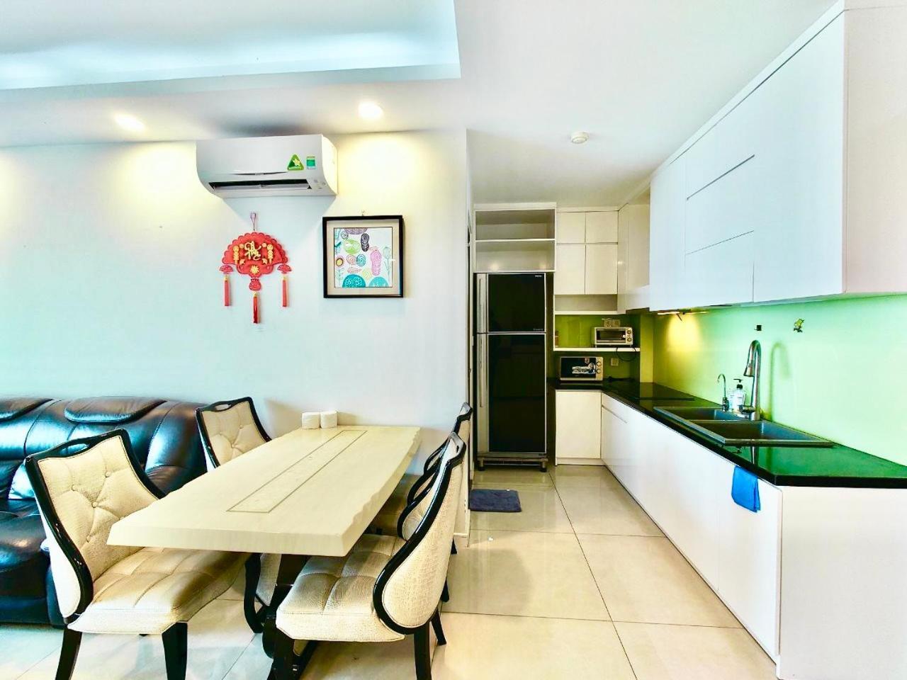 Premier Aparts - Soho Residence, City Central, 10Mins To Benthanh Market, Buivien Street Хошимин Экстерьер фото