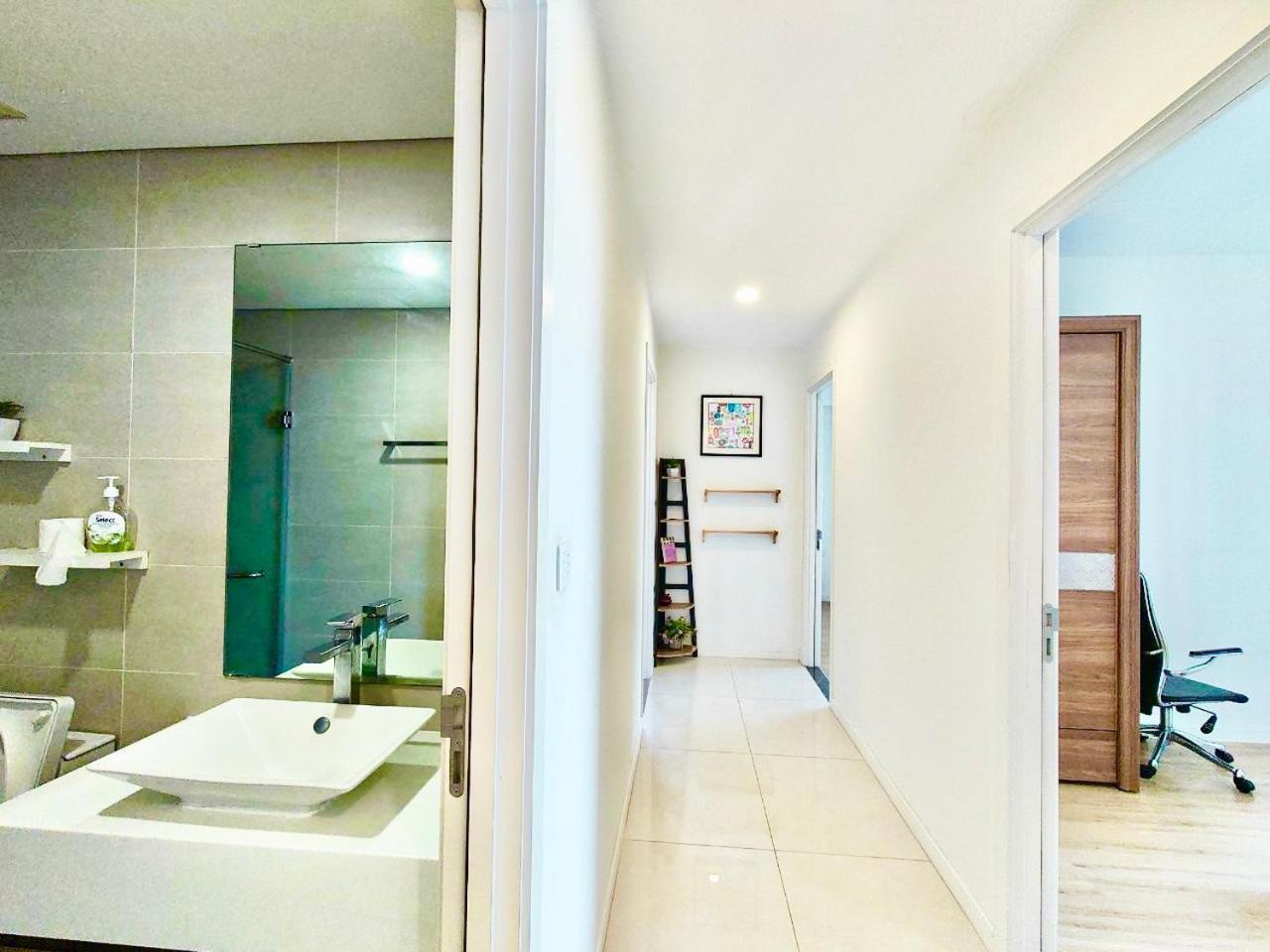 Premier Aparts - Soho Residence, City Central, 10Mins To Benthanh Market, Buivien Street Хошимин Экстерьер фото